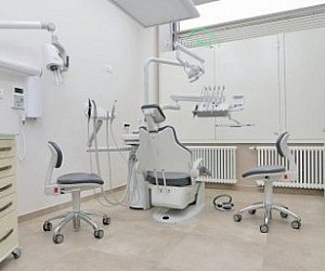 Стоматологический центр Моситалмед на Комсомольском проспекте