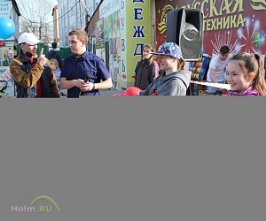 Сеть магазинов пиротехники и праздничных товаров Русский фейерверк на улице Сергея Лазо