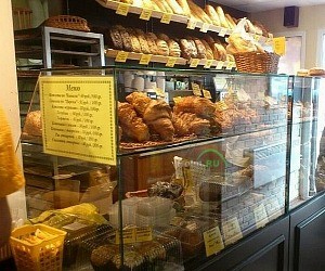 Кафе-пекарня Поль Бейкери на метро Полянка