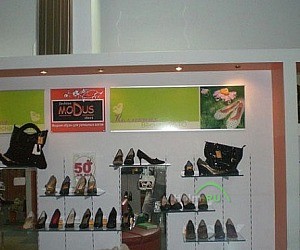 Сеть магазинов одежды и обуви MODUS fashion trend в ТЦ Галион