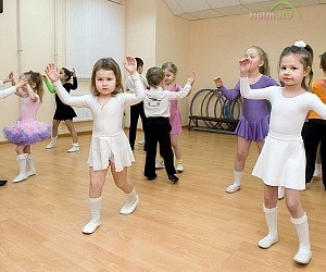 Школа бальных танцев Танцы для детей на метро Сокол