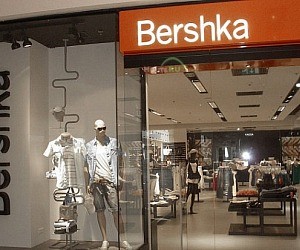 Сеть магазинов одежды и обуви Bershka в ТЦ Охотный ряд