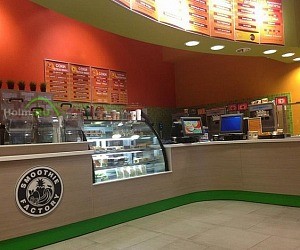 Кафе Smoothie Factory на метро Аэропорт