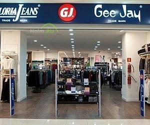 Магазин одежды Gloria Jeans на метро Нагатинская
