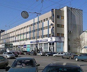 Торгово-офисный центр Планета на метро Крестьянская застава
