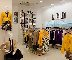 Сеть магазинов женской одежды CLIMONA в ТЦ Ереван Плаза