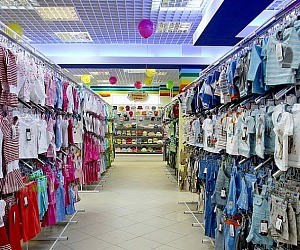 Сеть магазинов детских товаров Дочки-Сыночки в ТЦ Виктория