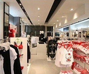 Сеть магазинов нижнего белья и домашней одежды Oysho в ТЦ Мегаполис