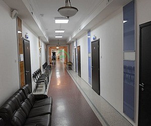 Больница с поликлиникой при Управлении делами Президента РФ в Романовом переулке