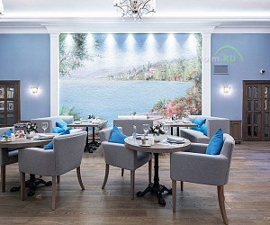 Ресторан Сосны в гостинице Роял-Зенит II