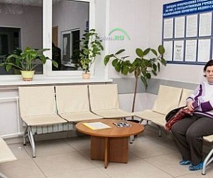 Амбулаторно-поликлинический центр Городской клинической больницы № 68 на улице Шкулёва
