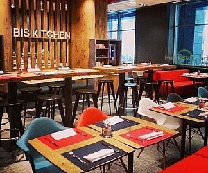 Ресторан & бар Ibis kitchen в гостинице Ibis Moscow Centre Bakhrushina