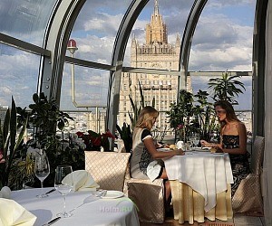 Зимний сад ресторана Панорама Golden Ring Hotel