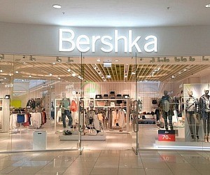 Магазин одежды Bershka в ТЦ МегаСити