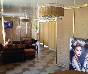 Салон красоты Versalle`s на улице Усть-Курдюмская