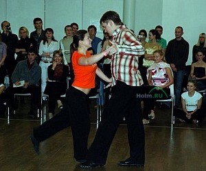 Школа танцев Dance First на метро Марксистская