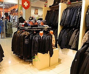 Магазин верхней одежды Framen в ТЦ Савёлки