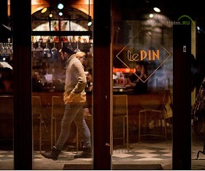 Винный бар Le Pin на улице Урицкого, 6