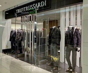 Бутик одежды Trussardi в ТЦ Limerance Fashion Center