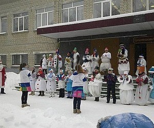 Средняя общеобразовательная школа № 10 в Дзержинском районе